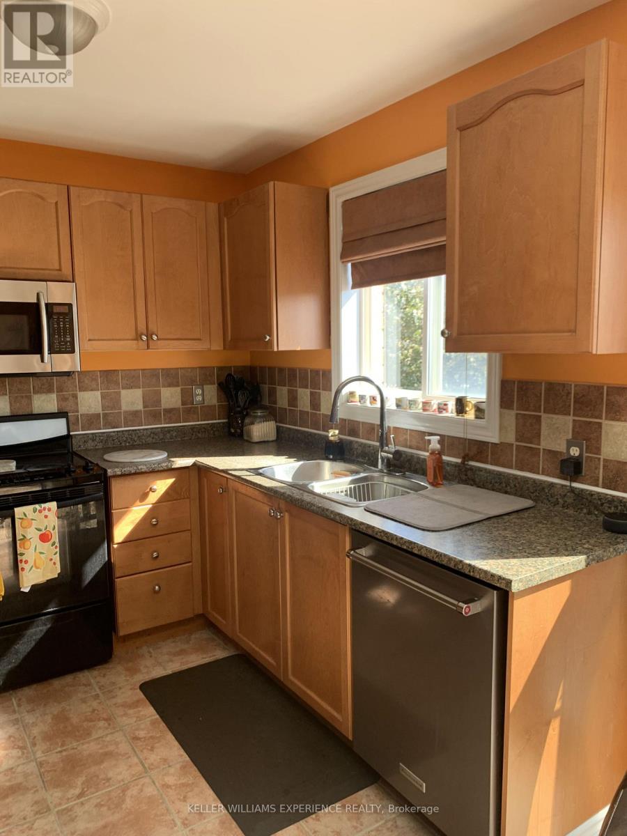 UPPER LEVEL - 59 NICKLAUS DRIVE, Barrie (East Bayfield) — photo 8