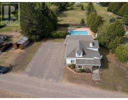 Primary Bedroom - 26 Lane Street, Madawaska Valley, ON K0J1B0 Photo 6