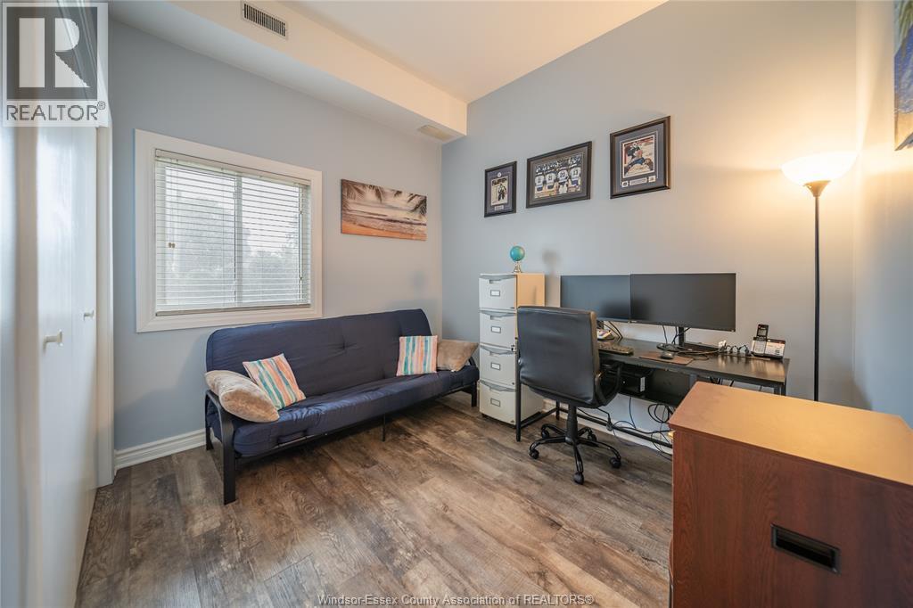 #103 44 ROBSON ROAD - 14