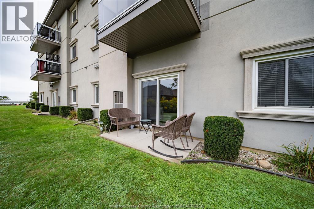 #103 44 ROBSON ROAD - 18