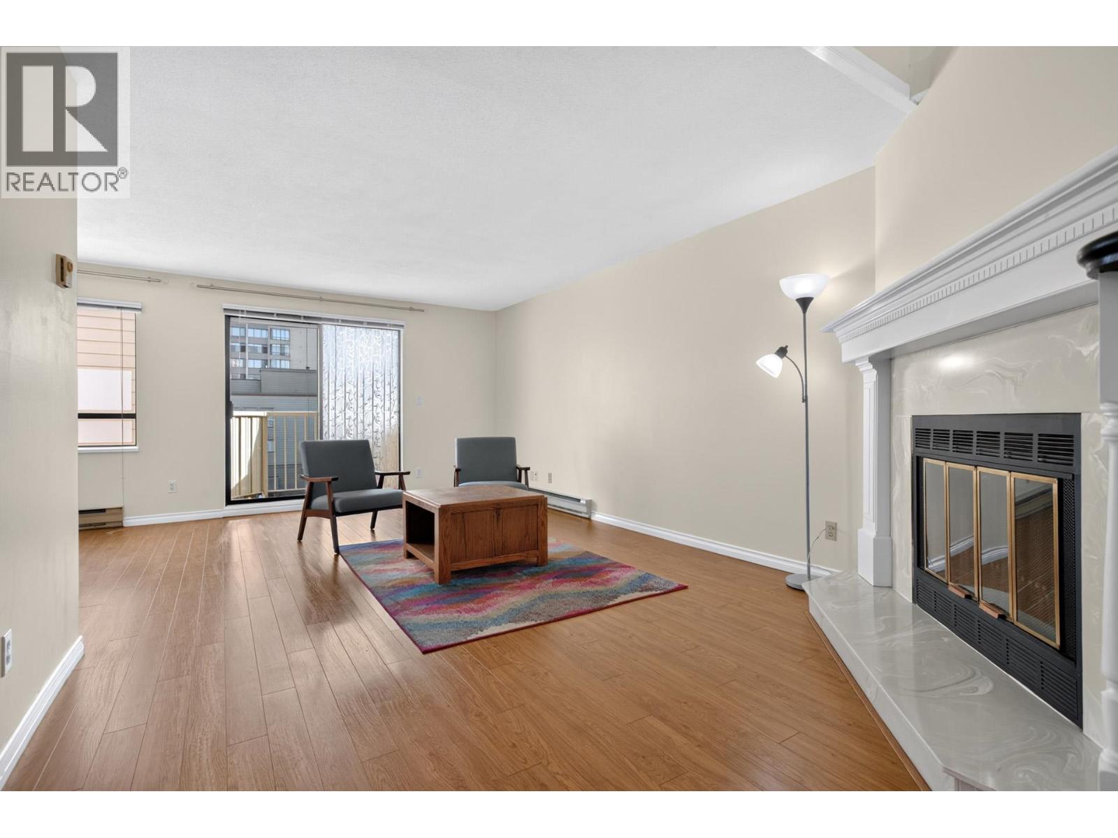 408 777 EIGHTH STREET, New Westminster - Image 1