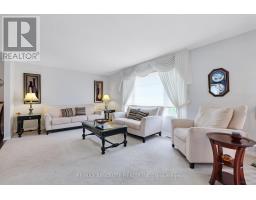 Bedroom 2 - 14 Riley Crescent, Mcnab/braeside, ON K7S3G8 Photo 6