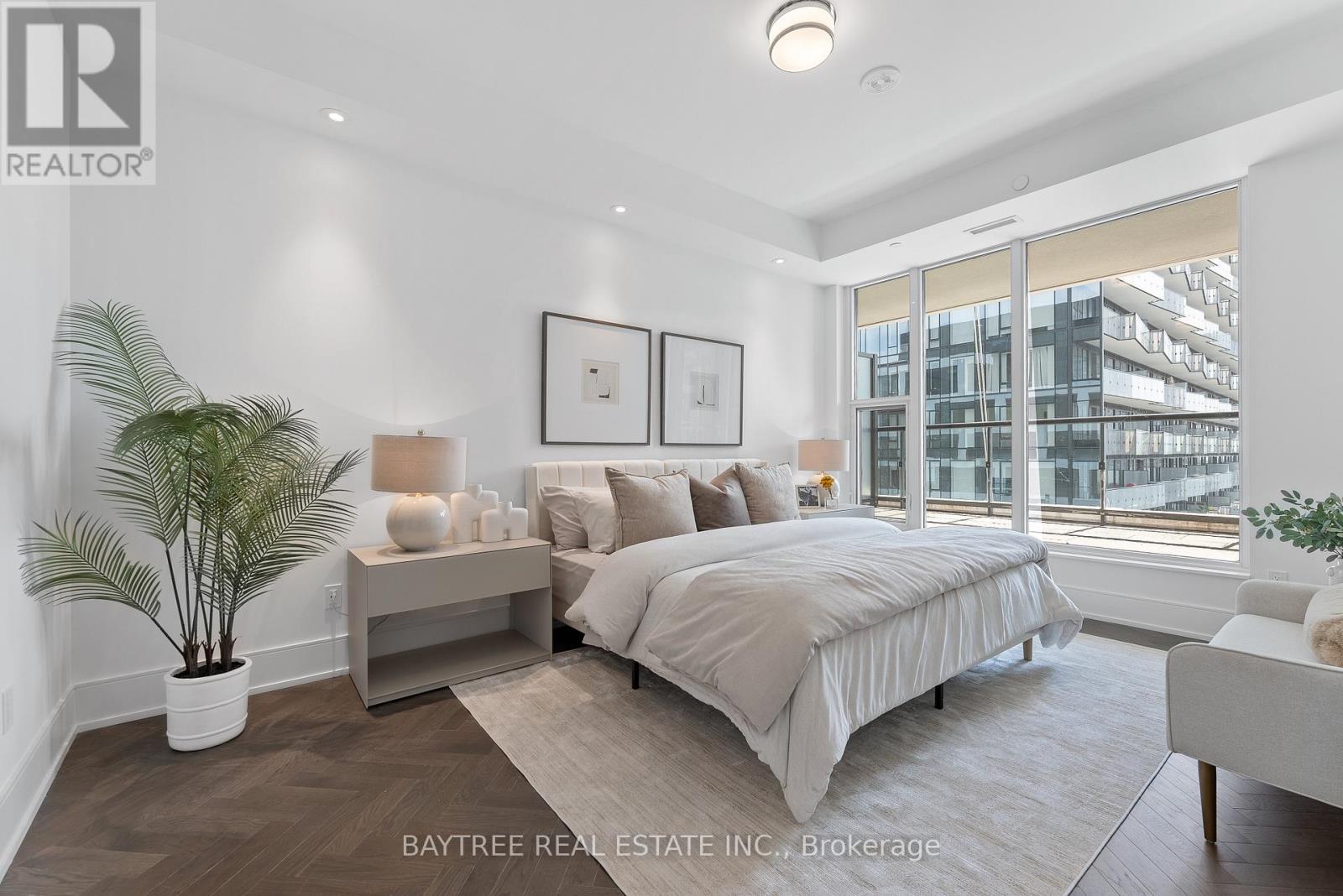 1108- 455 Wellington Street West, Toronto, ON photo 21
