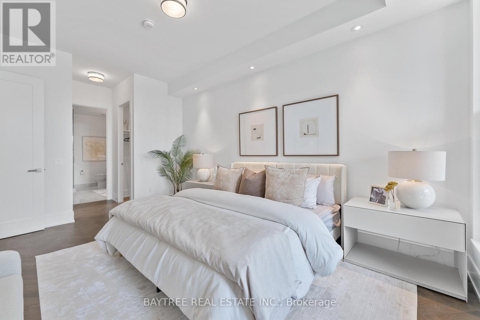 1108- 455 Wellington Street West, Toronto, ON photo 24