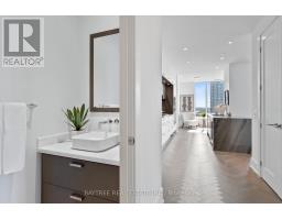 1108 - 455 Wellington Street W, Toronto, ON M5J2R2 Photo 39