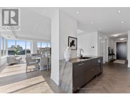 1108 - 455 Wellington Street W, Toronto, ON M5J2R2 Photo 6