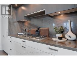 1108 - 455 Wellington Street W, Toronto, ON M5J2R2 Photo 8