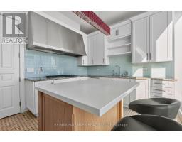 2306 - 183 Wellington Street W, Toronto, ON M5V0A1 Photo 15