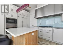 2306 - 183 Wellington Street W, Toronto, ON M5V0A1 Photo 16