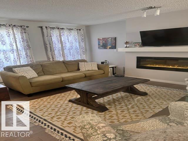 8323 Eliss Crescent NW - Image 8