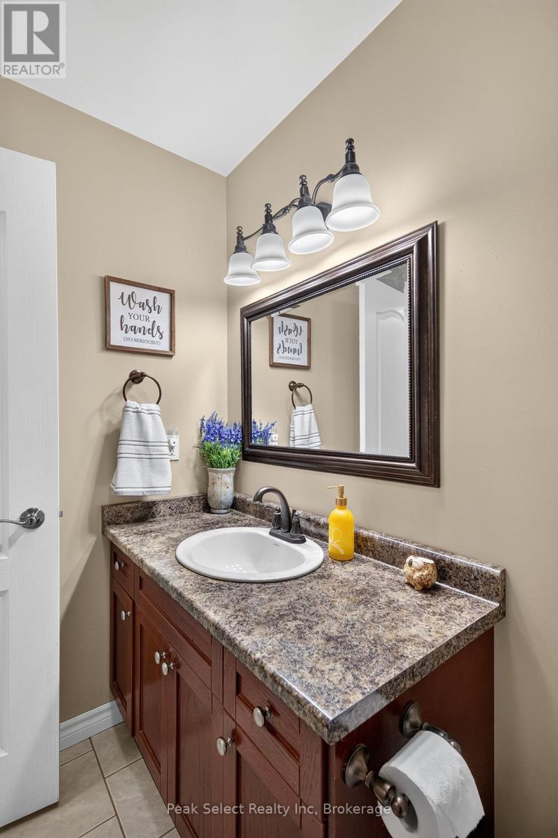 88 SAXONVILLE COURT - 23