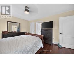 88 Saxonville Court, Strathroy Caradoc, ON N7G4M1 Photo 17