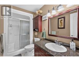 88 Saxonville Court, Strathroy Caradoc, ON N7G4M1 Photo 19