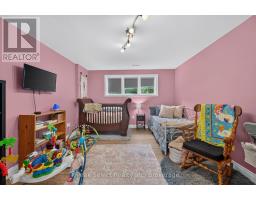 88 Saxonville Court, Strathroy Caradoc, ON N7G4M1 Photo 28