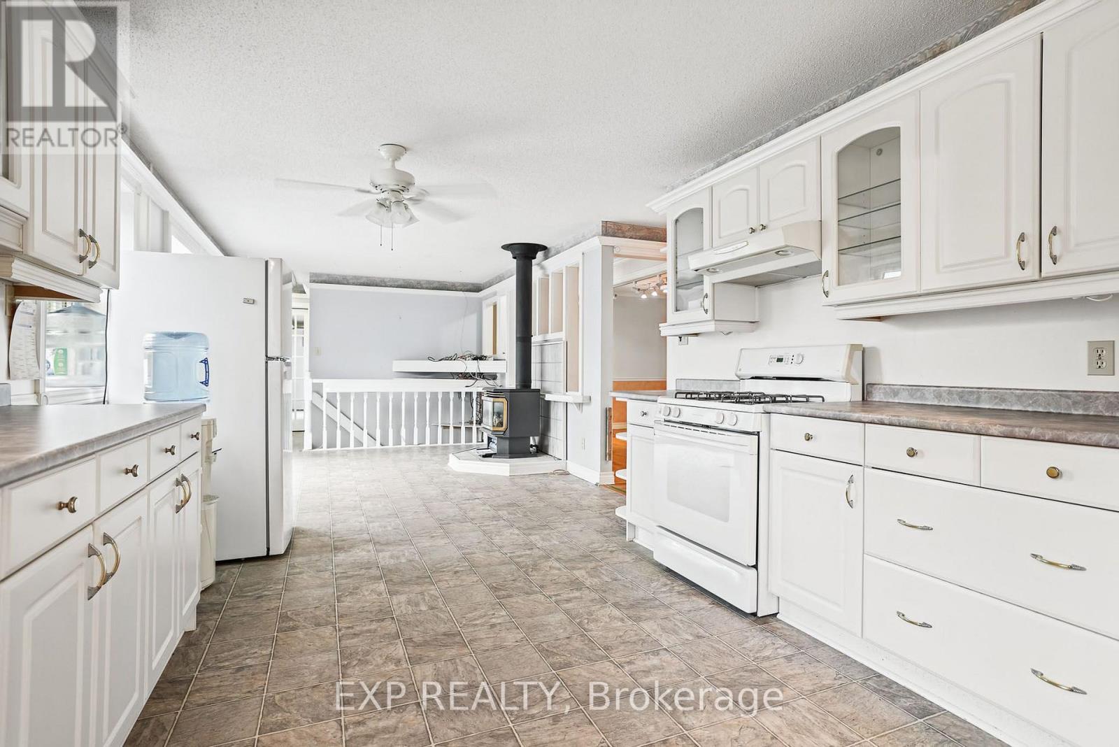 589 RIVER ROAD - Image 15