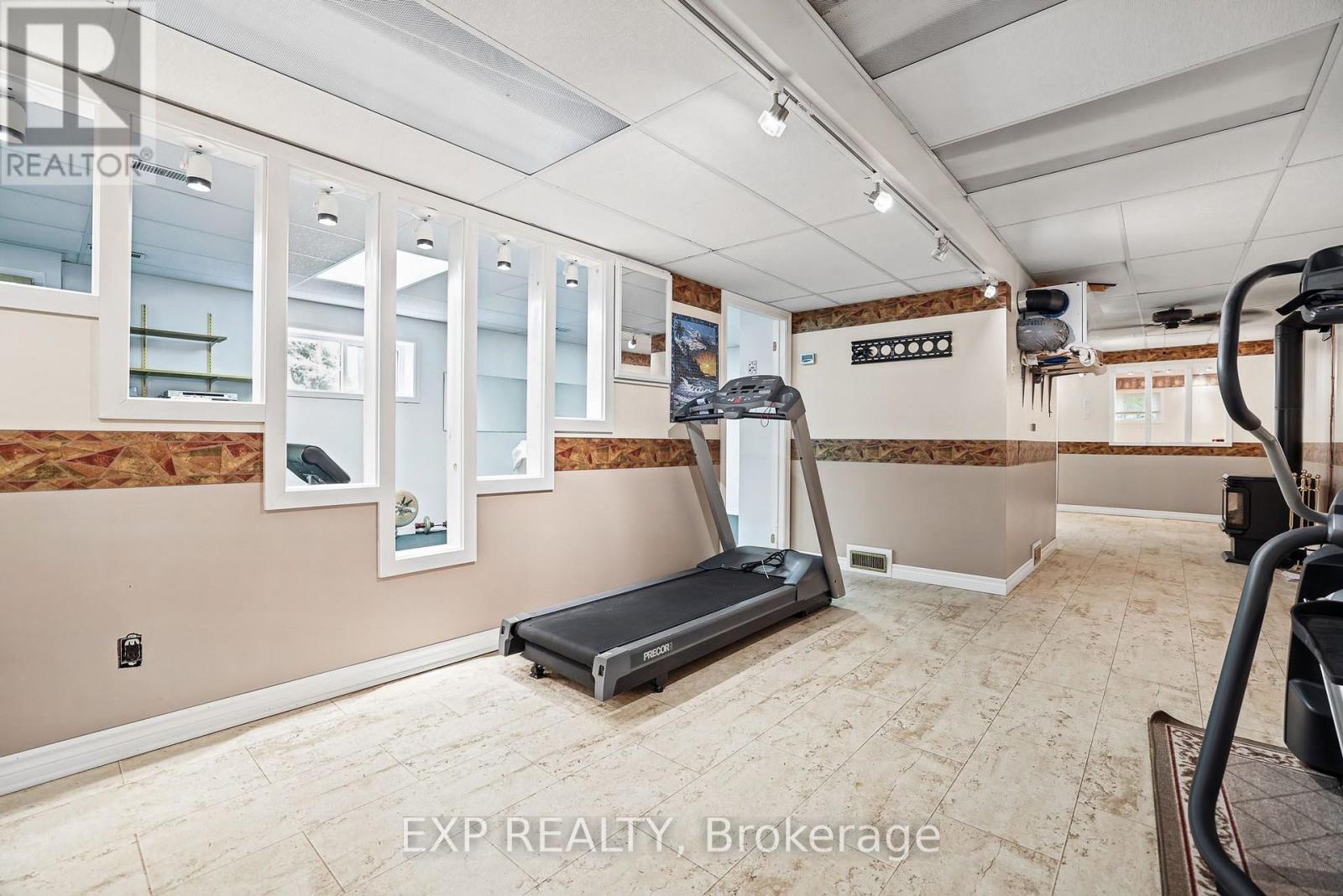 589 RIVER ROAD - 29