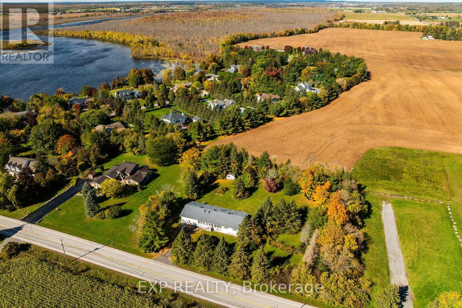 589 RIVER ROAD - 6