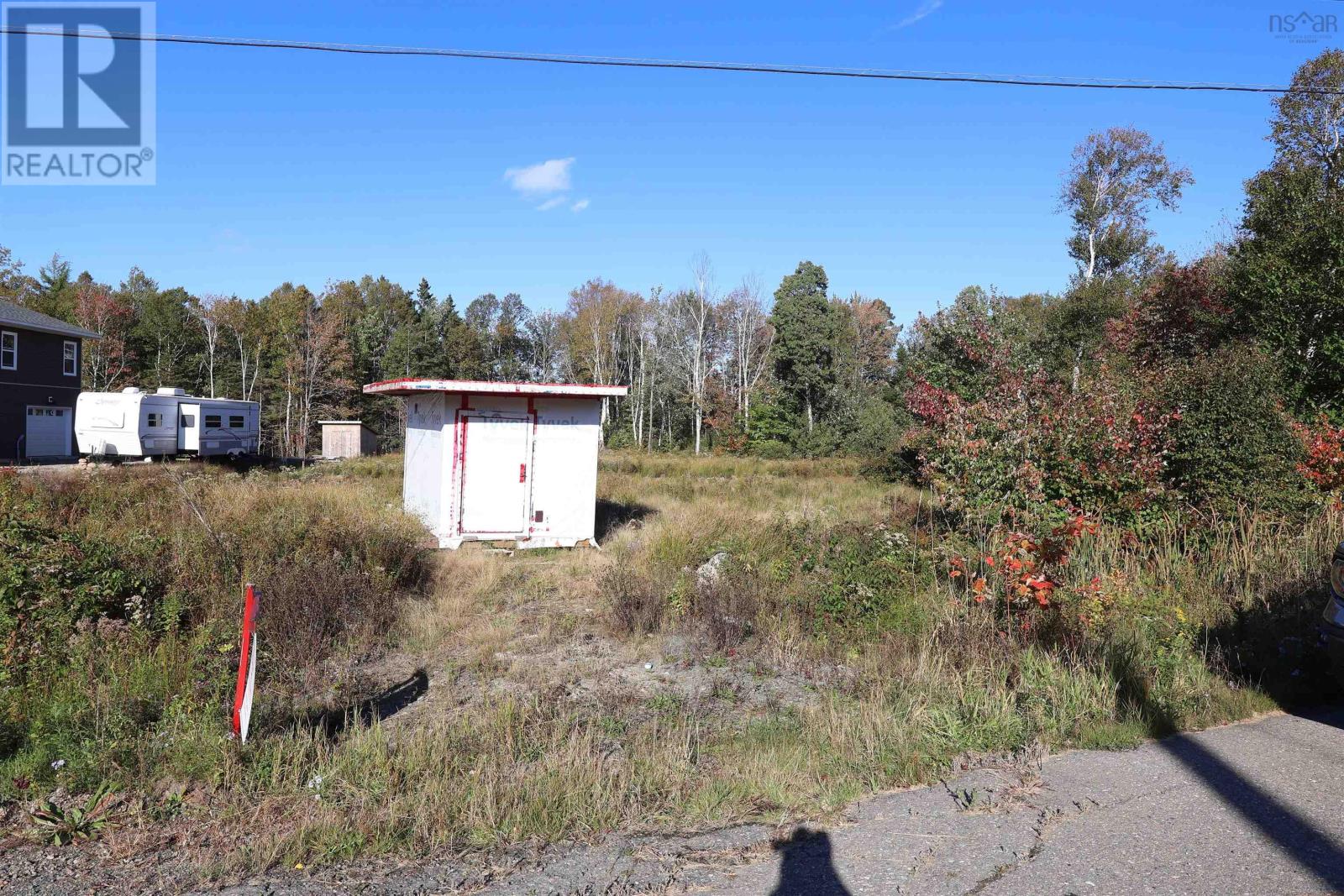 Property 17 of 18 of Lot 13 Stewood Drive