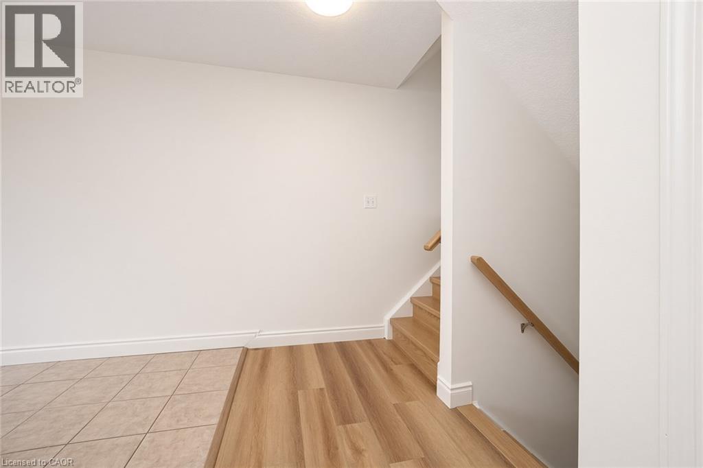 250 Parkvale Drive — photo 19