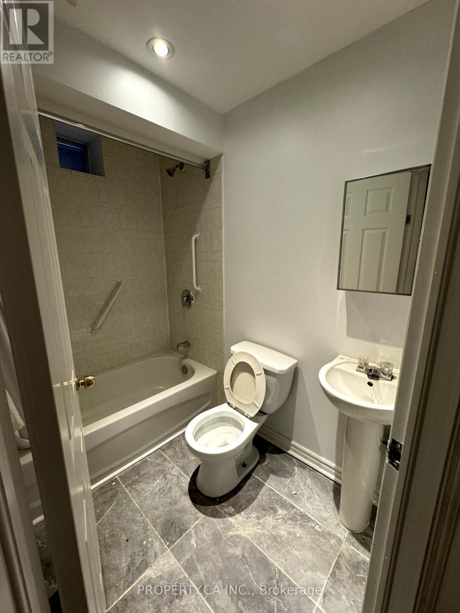 #LOWER - 270 CHRISTIE STREET, Toronto (Dovercourt-Wallace Emerson-Junction) — photo 11