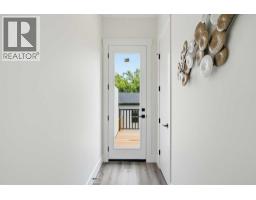 8518 33 Avenue NW - photo 17