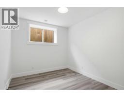 8518 33 Avenue NW - photo 26