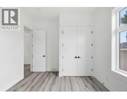 8518 33 Avenue NW - photo 15