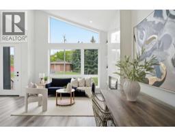 8518 33 Avenue NW - photo 3