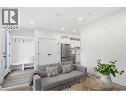 8518 33 Avenue NW - photo 23