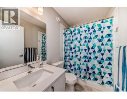 73 Homestead Boulevard NE - photo 24