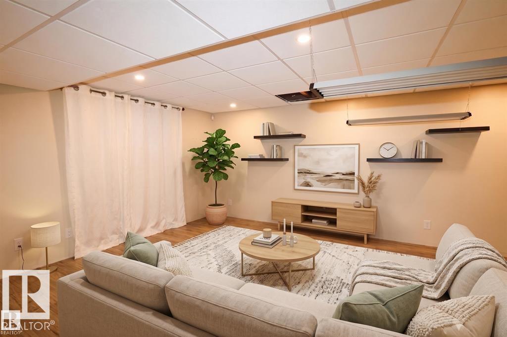 9606 82 AV - Image 34