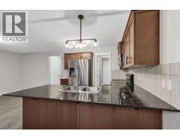 135 Kingsbridge Road SE - photo 8