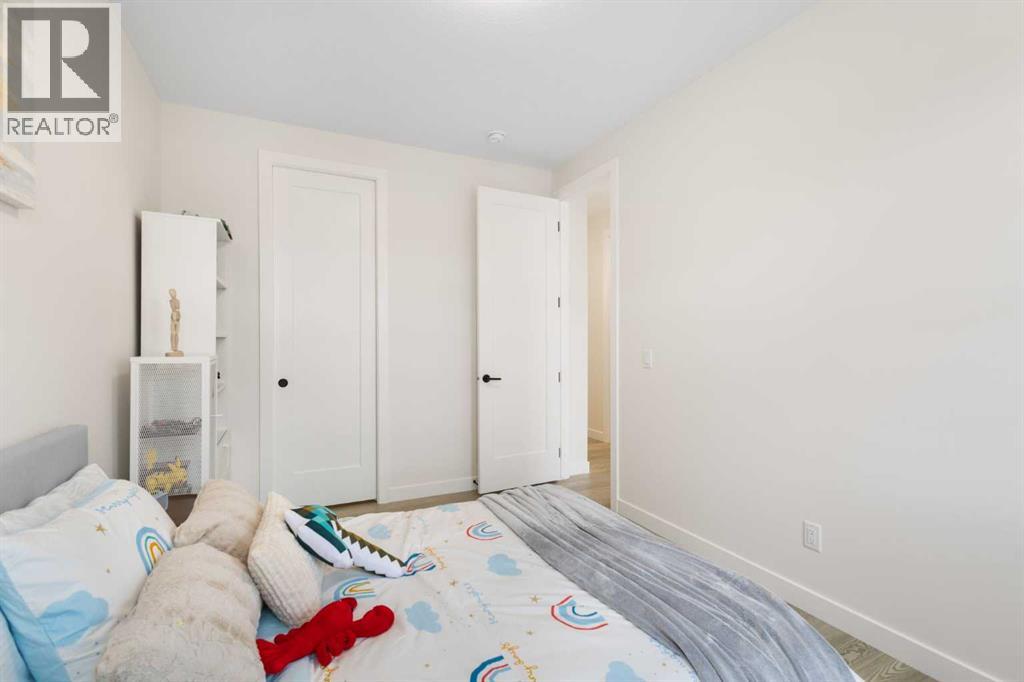 24 Aspen Woods Park SW - 32