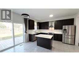 Laundry room - 10 Campview Street, Whitby, ON L1R0K5 Photo 9