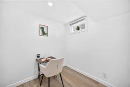 176 Greenwood Avenue, Winnipeg, MB R2M2T5 Photo 24
