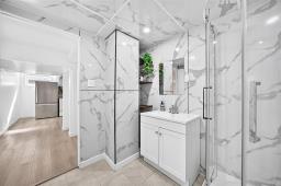 176 Greenwood Avenue, Winnipeg, MB R2M2T5 Photo 26