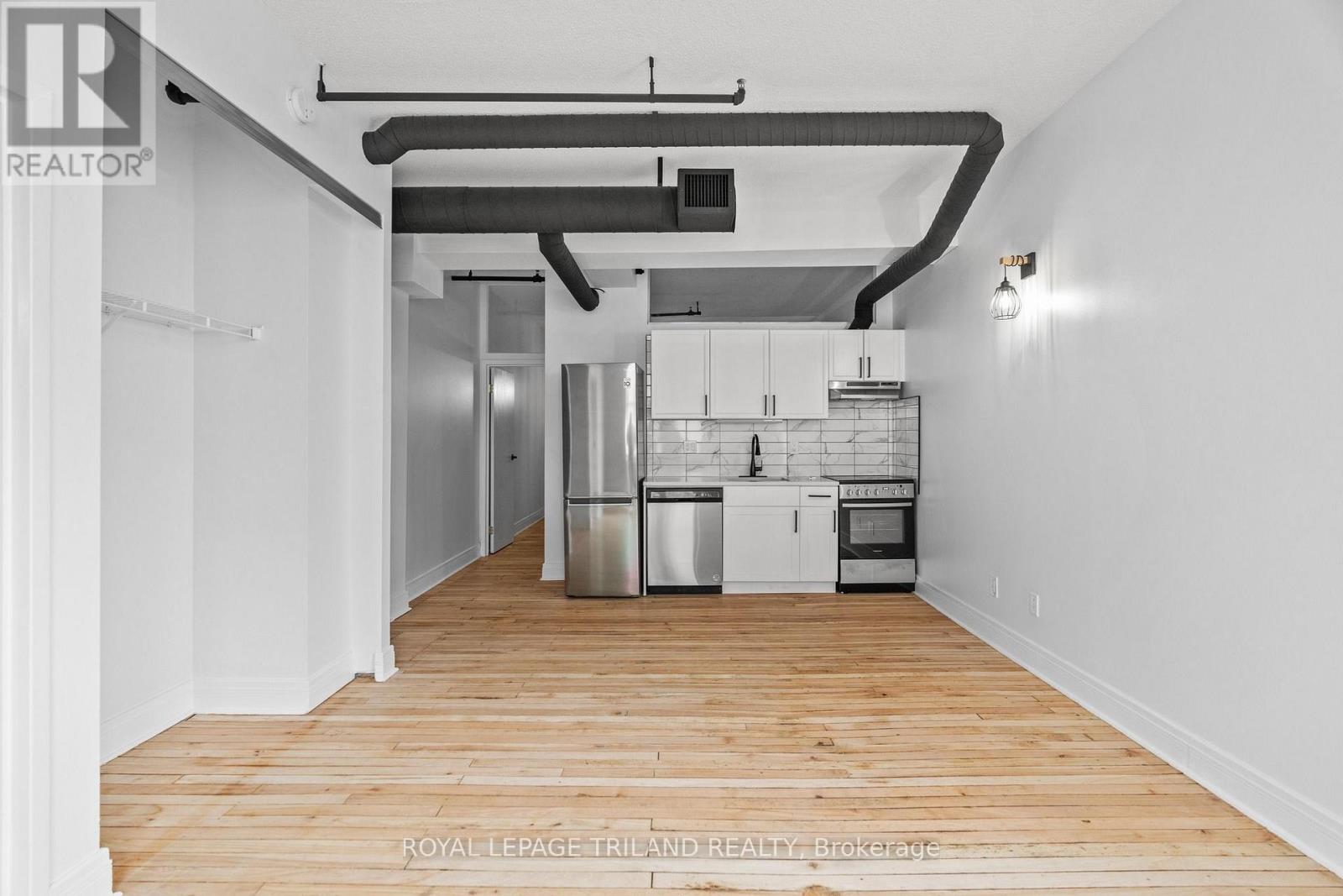 506 - 330 CLARENCE STREET, London East (East K) — photo 4