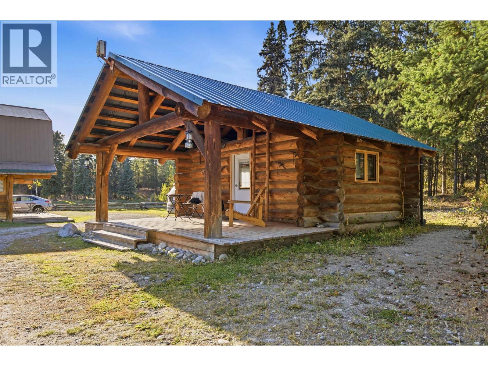  19647 20 Highway, Williams Lake - Image 1