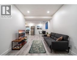 949 Lynwood Avenue, Port Coquitlam, BC V3B6J7 Photo 19