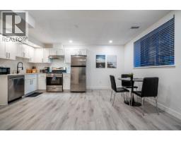 949 Lynwood Avenue, Port Coquitlam, BC V3B6J7 Photo 21