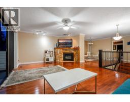 949 Lynwood Avenue, Port Coquitlam, BC V3B6J7 Photo 7