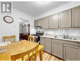 1111 - 10 Parkway Forest Drive, Toronto, ON M2J1L3 Photo 16