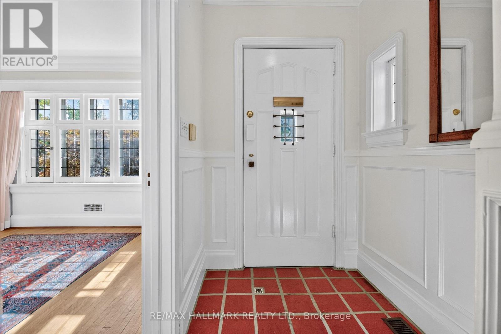 70 PARKVIEW AVENUE - 3
