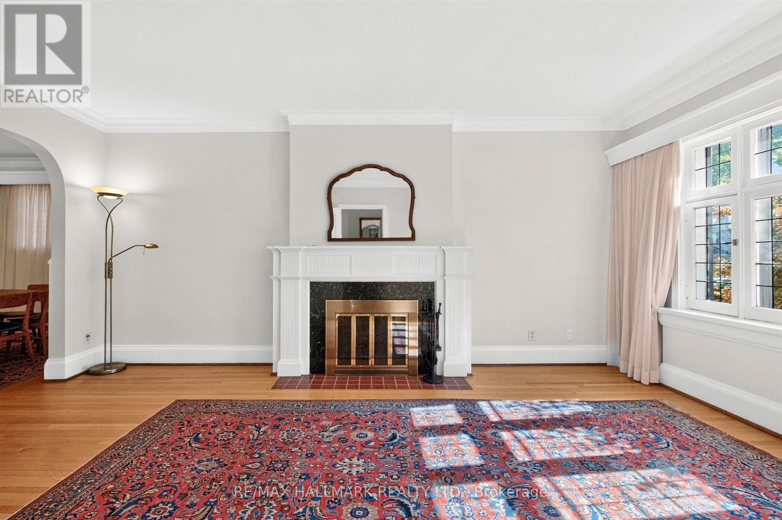70 Parkview Avenue, Toronto, ON photo 4