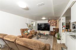 141 Frederick Street, Brandon, MB R7A5K3 Photo 14