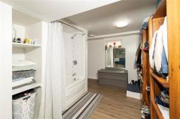 141 Frederick Street, Brandon, MB R7A5K3 Photo 19