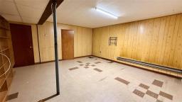 215 Broadway Street S, Deloraine, MB R0M0M0 Photo 32