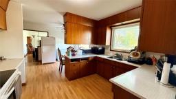 Laundry room - 215 Broadway Street S, Deloraine, MB R0M0M0 Photo 9