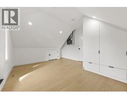 2 3576 E Pender Street, Vancouver, BC V5K2E3 Photo 17