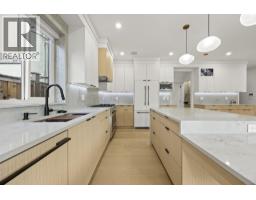 2 3576 E Pender Street, Vancouver, BC V5K2E3 Photo 26